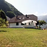 Apartment Pri Leju Srpenica