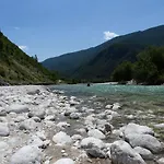 Apartment Pri Leju Srpenica