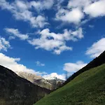 Pri Leju Apartment *