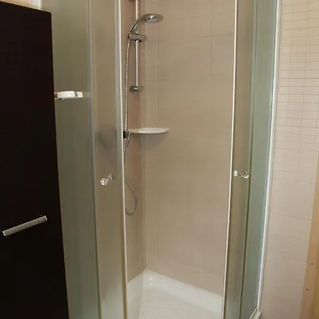 Apartment Pri Leju *
