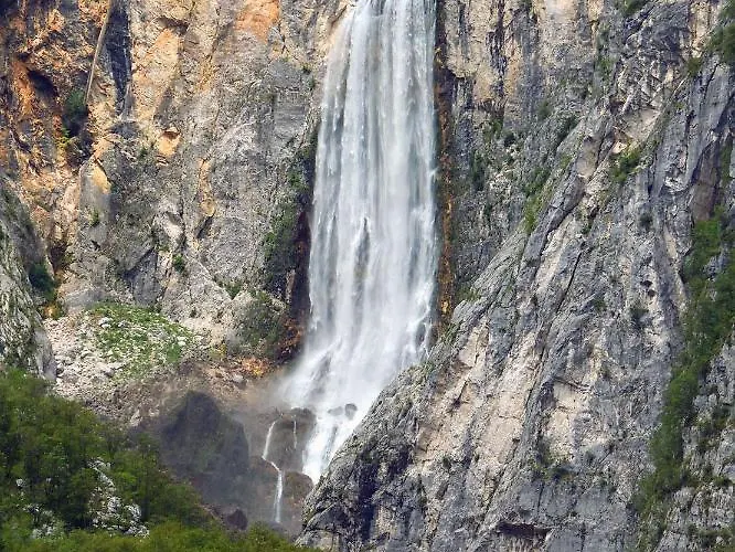 Daire Pri Leju Srpenica